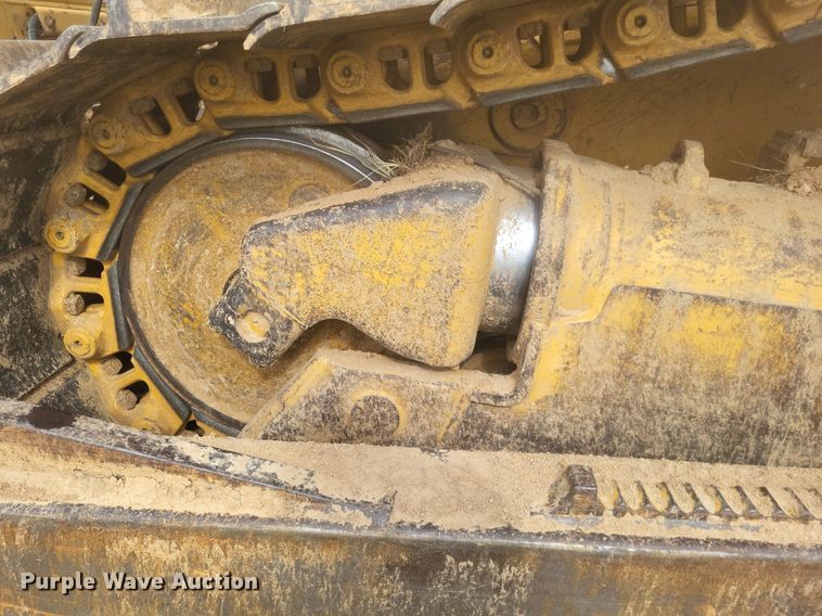 image for item DO4700 2004 Caterpillar D6R XW Series II  dozer