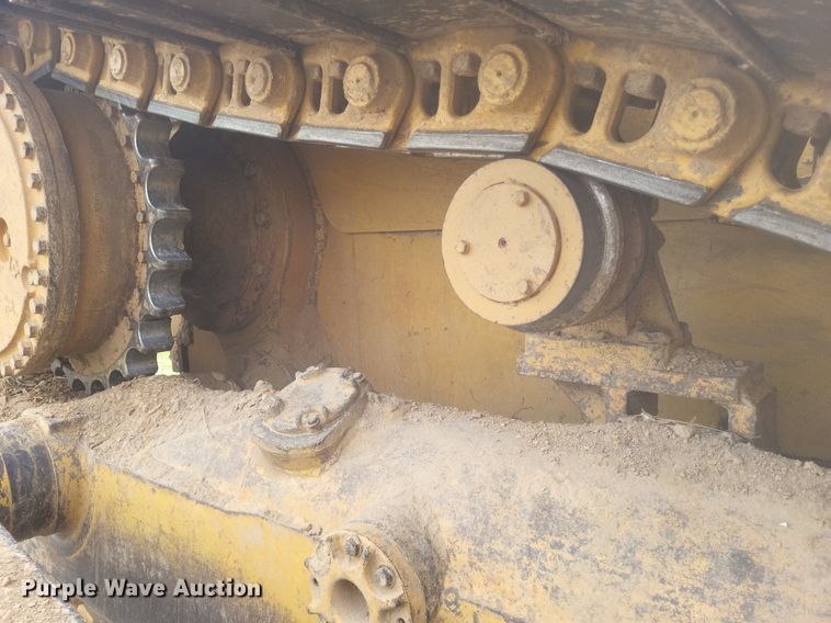 image for item DO4700 2004 Caterpillar D6R XW Series II  dozer
