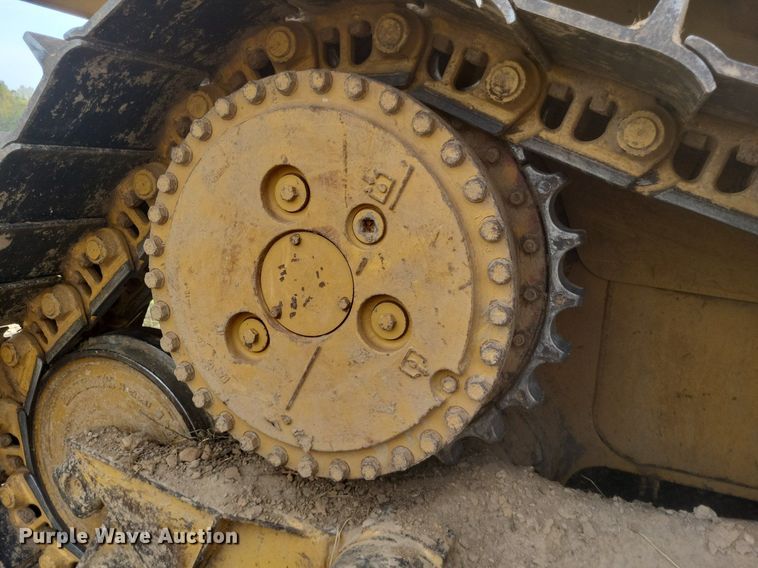 image for item DO4700 2004 Caterpillar D6R XW Series II  dozer