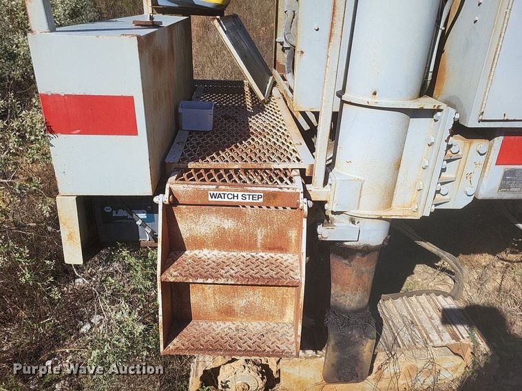 image for item DO4702 Power Curber 5700-B curb machine