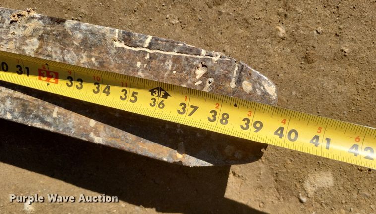 image for item DO4703 Mitsubishi  forklift