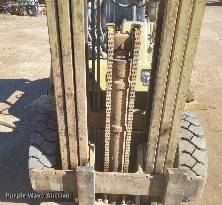 image for item DO4703 Mitsubishi  forklift