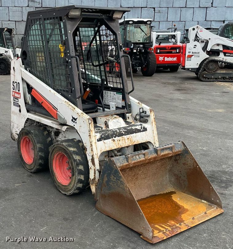 image for item DP0064 2017 Bobcat S70  skid steer loader