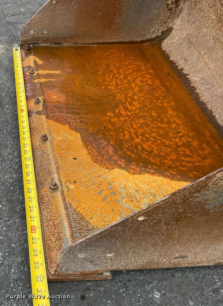 image for item DP0064 2017 Bobcat S70  skid steer loader