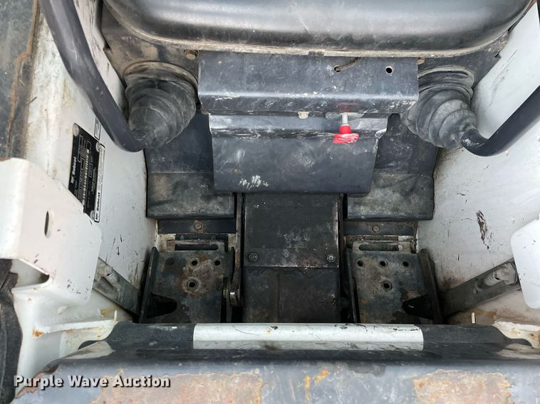 image for item DP0064 2017 Bobcat S70  skid steer loader