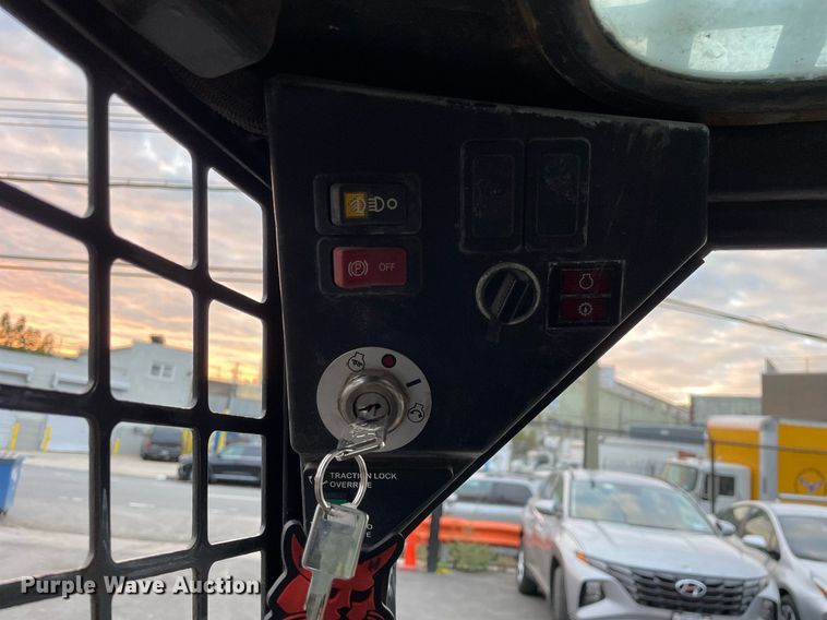 image for item DP0064 2017 Bobcat S70  skid steer loader