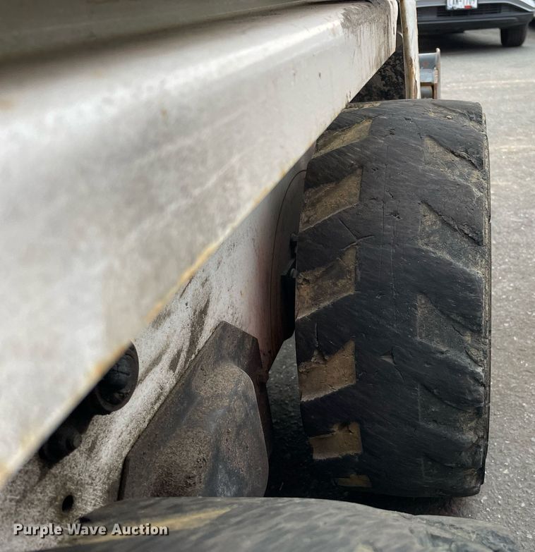 image for item DP0064 2017 Bobcat S70  skid steer loader