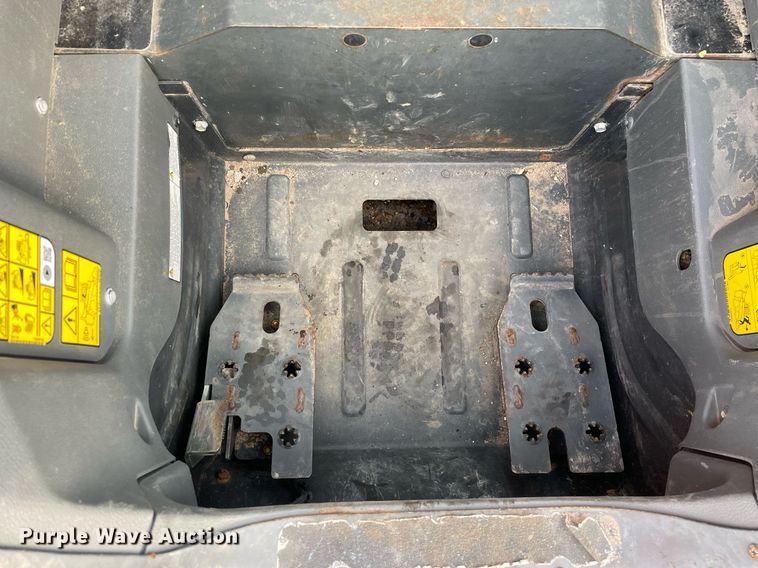 image for item DP0068 2020 Bobcat T76 R  skid steer loader