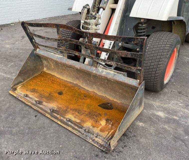 image for item DP0069 2015 Bobcat Toolcat 5600  utility vehicle