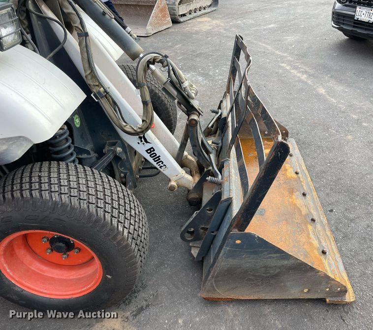 image for item DP0069 2015 Bobcat Toolcat 5600  utility vehicle