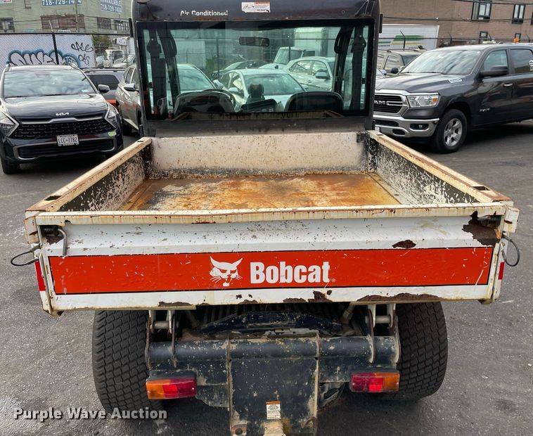 image for item DP0069 2015 Bobcat Toolcat 5600  utility vehicle