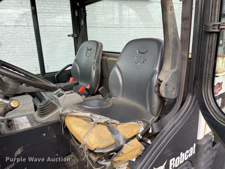 image for item DP0069 2015 Bobcat Toolcat 5600  utility vehicle