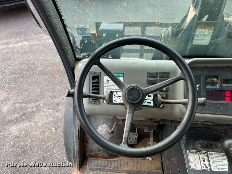 image for item DP0069 2015 Bobcat Toolcat 5600  utility vehicle