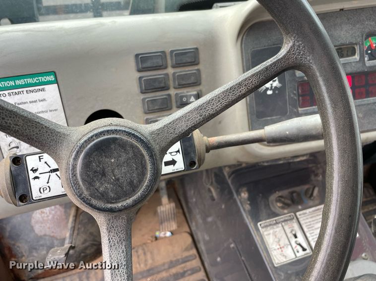 image for item DP0069 2015 Bobcat Toolcat 5600  utility vehicle