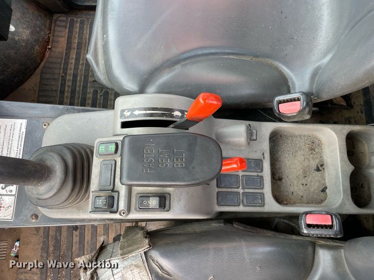 image for item DP0069 2015 Bobcat Toolcat 5600  utility vehicle