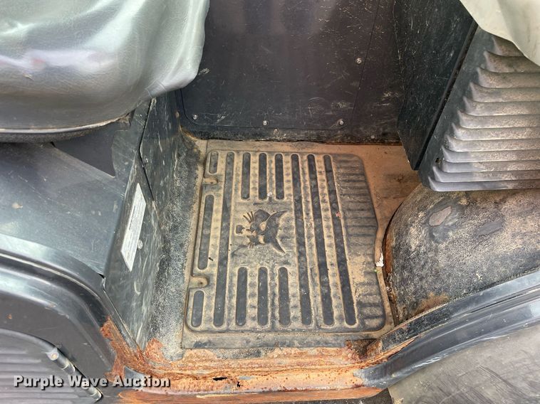 image for item DP0069 2015 Bobcat Toolcat 5600  utility vehicle