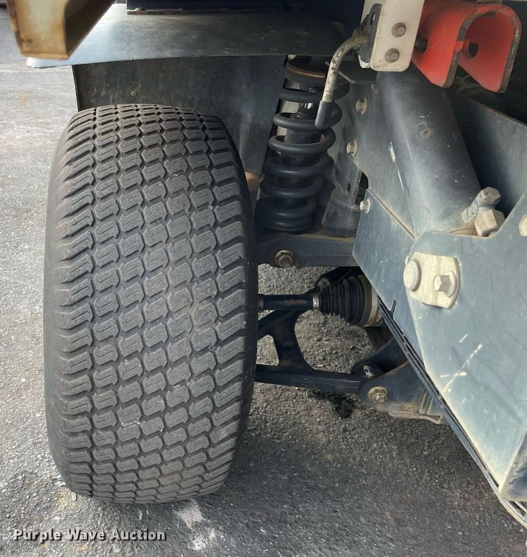 image for item DP0069 2015 Bobcat Toolcat 5600  utility vehicle