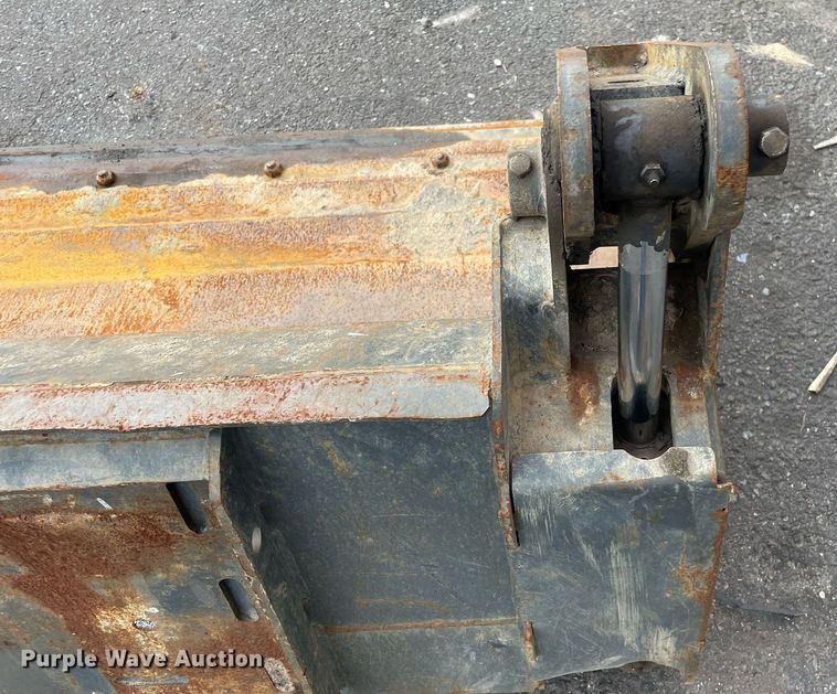 image for item DP0070 2021 Bobcat Combo BKT 74  four-in-one skid steer bucket