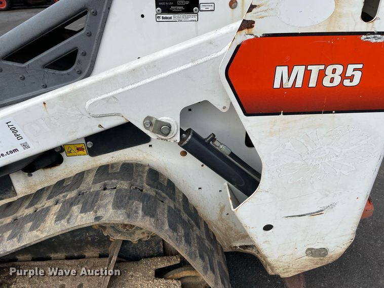 image for item DP0071 2018 Bobcat MT85  compact utility loader