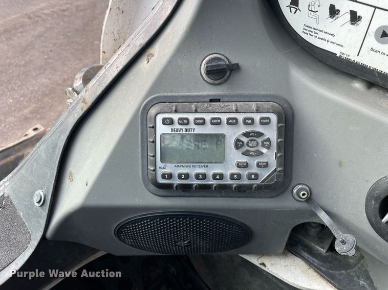 image for item DP0072 2021 Bobcat S740  skid steer loader