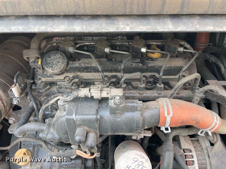 image for item DP0072 2021 Bobcat S740  skid steer loader