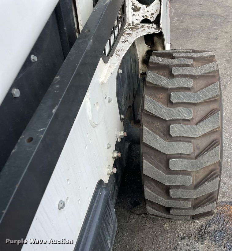 image for item DP0072 2021 Bobcat S740  skid steer loader
