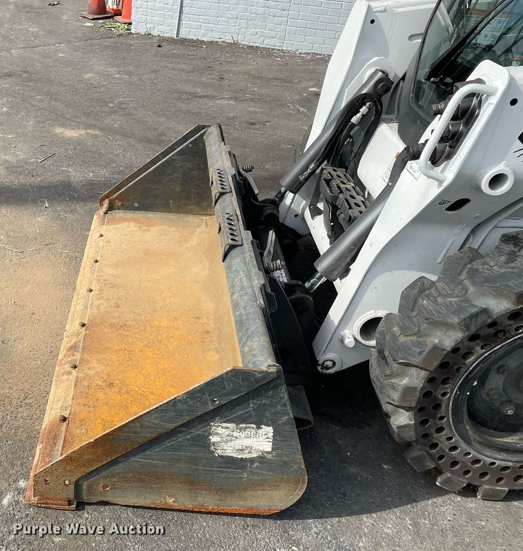 image for item DP0073 2015 Bobcat S510  skid steer loader