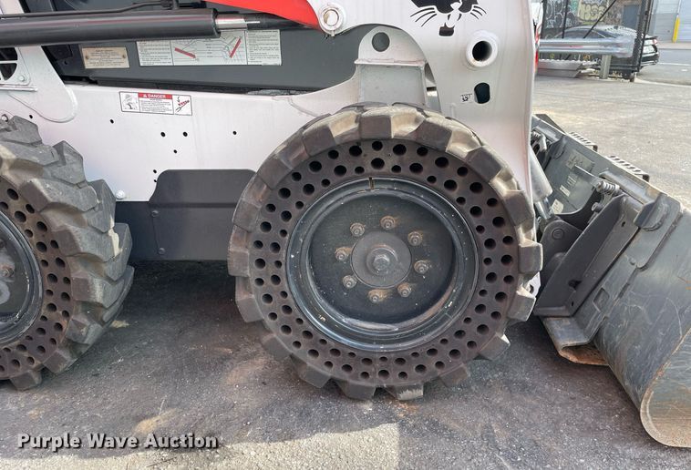 image for item DP0073 2015 Bobcat S510  skid steer loader