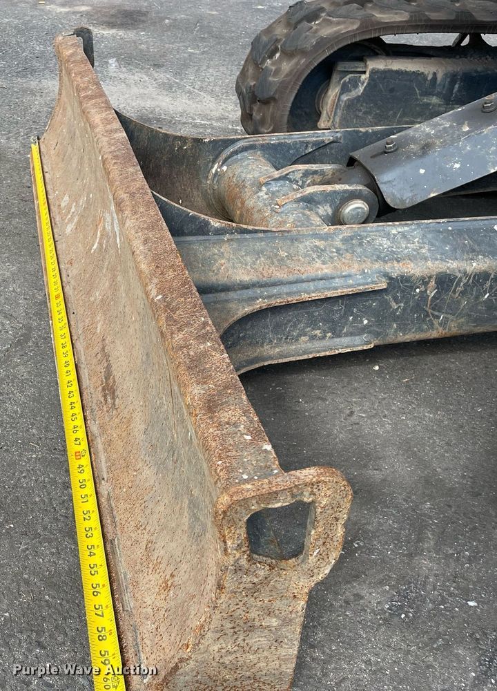 image for item DP0075 2020 Bobcat E32I  mini excavator