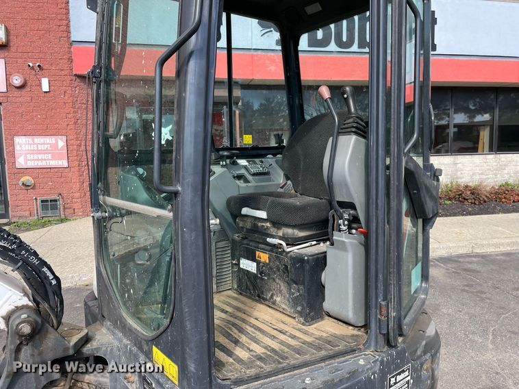 image for item DP0075 2020 Bobcat E32I  mini excavator