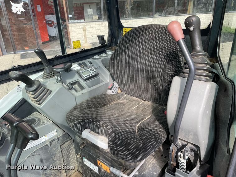 image for item DP0075 2020 Bobcat E32I  mini excavator