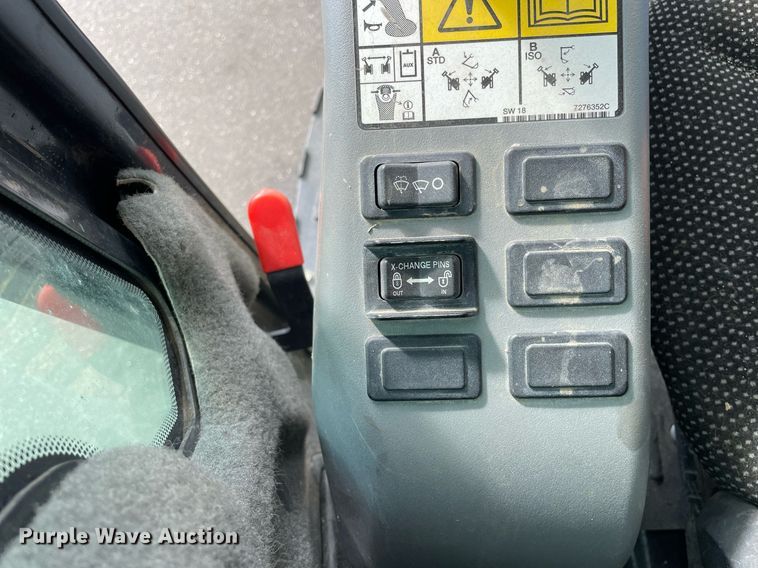 image for item DP0075 2020 Bobcat E32I  mini excavator