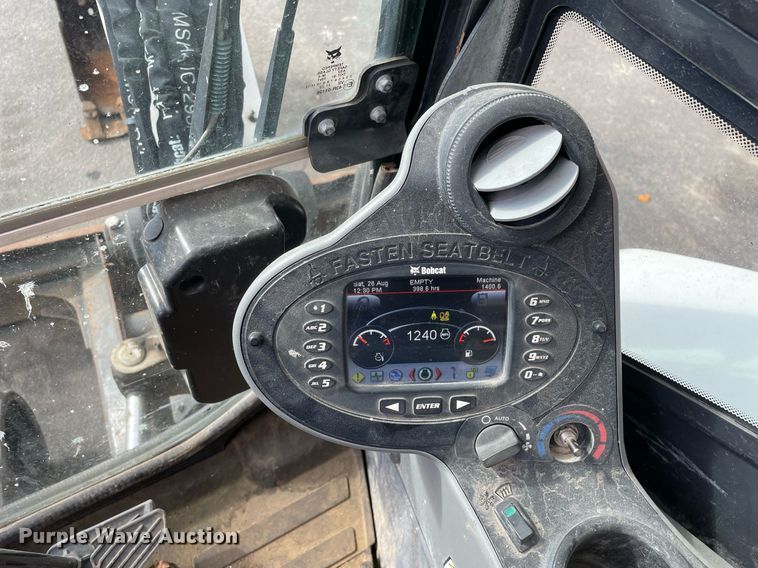 image for item DP0075 2020 Bobcat E32I  mini excavator