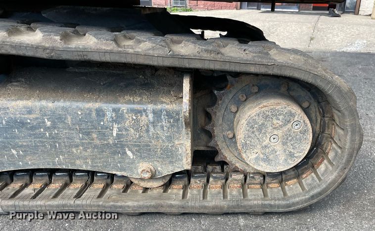 image for item DP0075 2020 Bobcat E32I  mini excavator