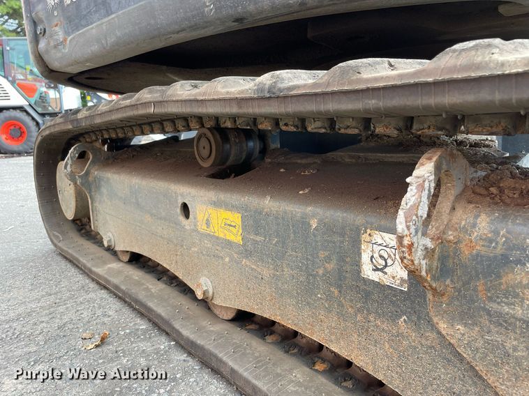 image for item DP0075 2020 Bobcat E32I  mini excavator