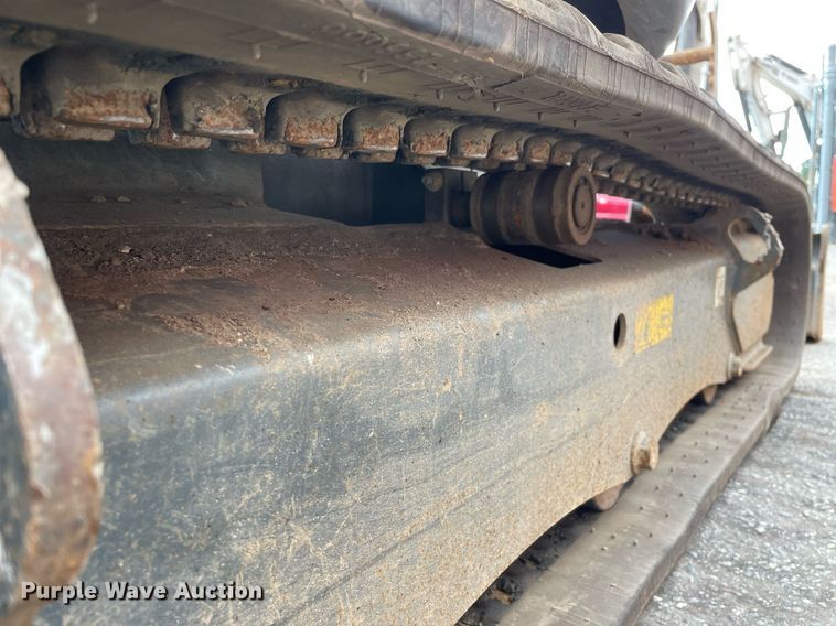 image for item DP0075 2020 Bobcat E32I  mini excavator