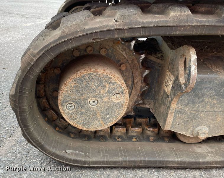 image for item DP0075 2020 Bobcat E32I  mini excavator