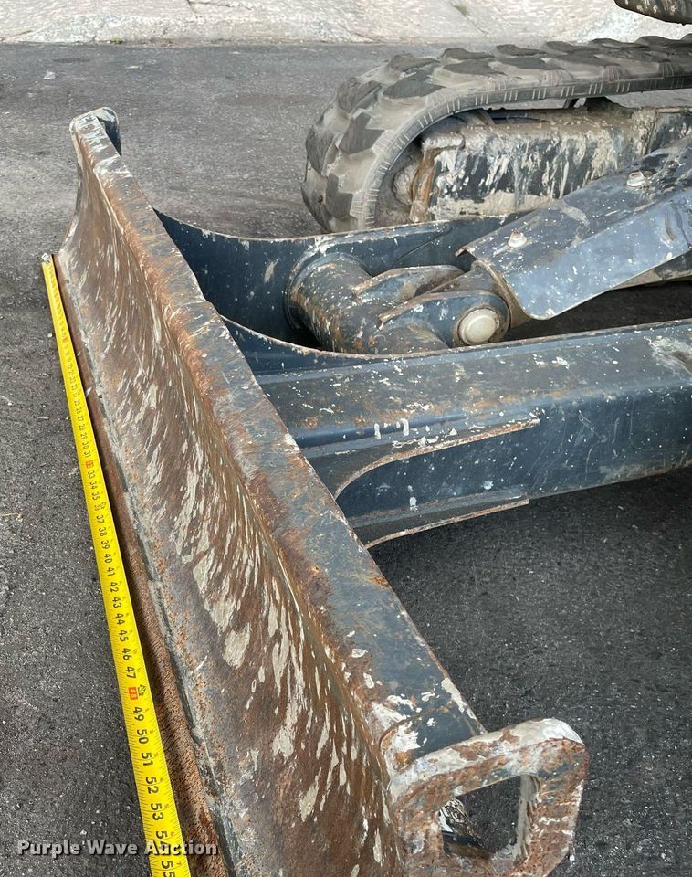 image for item DP0077 2021 Bobcat E32I  mini excavator