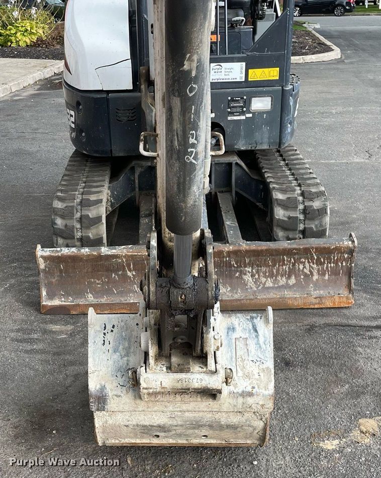 image for item DP0077 2021 Bobcat E32I  mini excavator