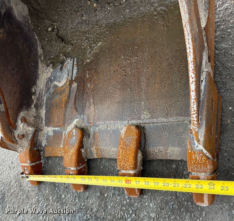 image for item DP0077 2021 Bobcat E32I  mini excavator