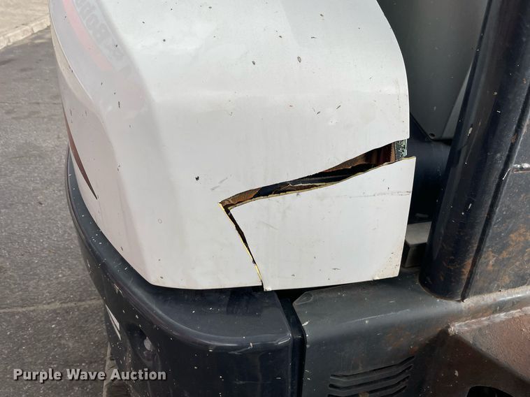 image for item DP0077 2021 Bobcat E32I  mini excavator