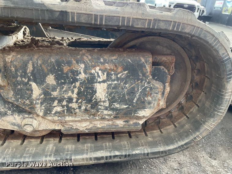 image for item DP0077 2021 Bobcat E32I  mini excavator