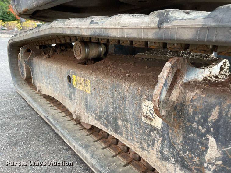 image for item DP0077 2021 Bobcat E32I  mini excavator