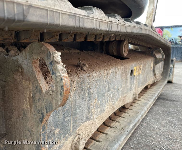 image for item DP0077 2021 Bobcat E32I  mini excavator