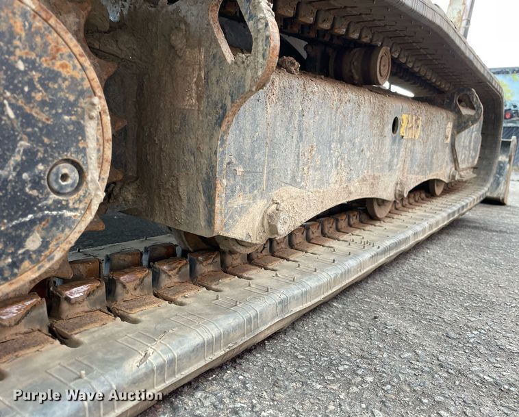 image for item DP0077 2021 Bobcat E32I  mini excavator