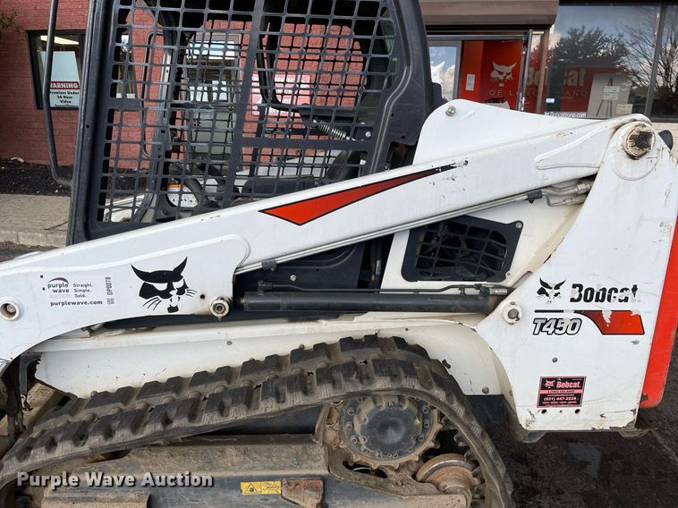 image for item DP0078 2020 Bobcat T450  tracked skid steer loader