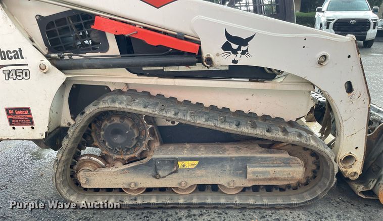 image for item DP0078 2020 Bobcat T450  tracked skid steer loader