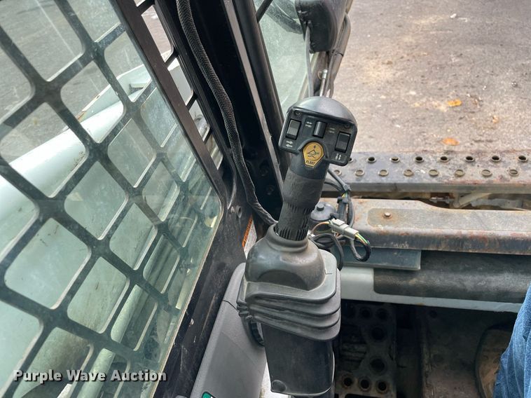 image for item DP0079 2010 Bobcat S150  skid steer loader