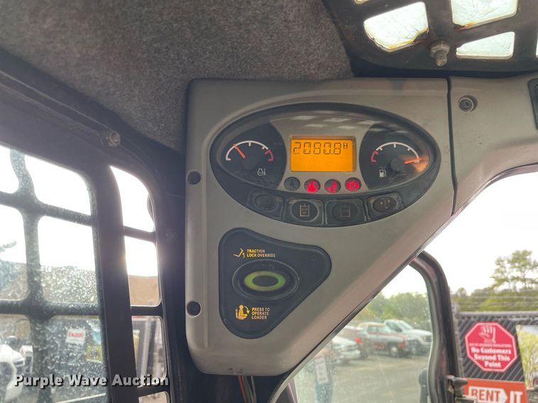 image for item DP0079 2010 Bobcat S150  skid steer loader