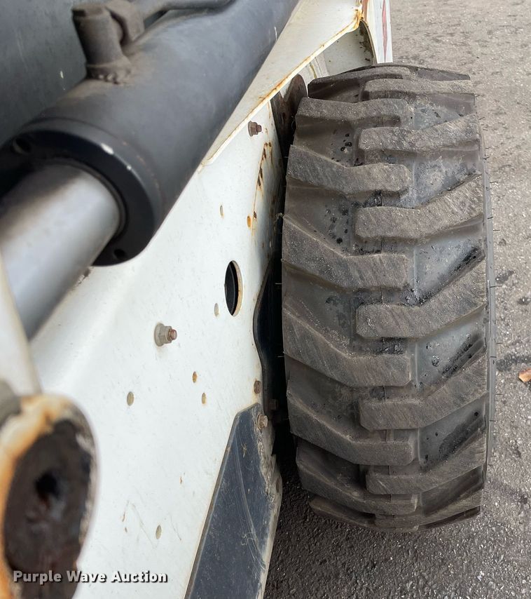 image for item DP0079 2010 Bobcat S150  skid steer loader